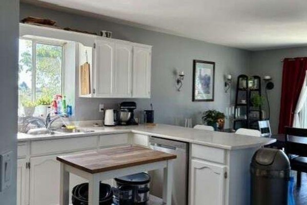 18622 59 Avenue, Surrey, BC V3S7Z8 Photo 4