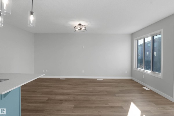 Primary Bedroom - 1864 187 St Nw, Edmonton, AB T6M3N7 Photo 4