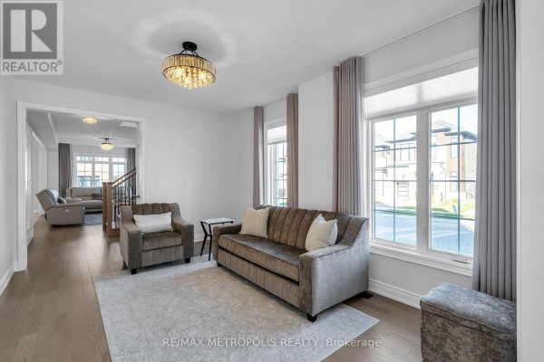 Primary Bedroom - 1864 Lotus Blossom Road, Pickering, ON L1Y0B6 Photo 5