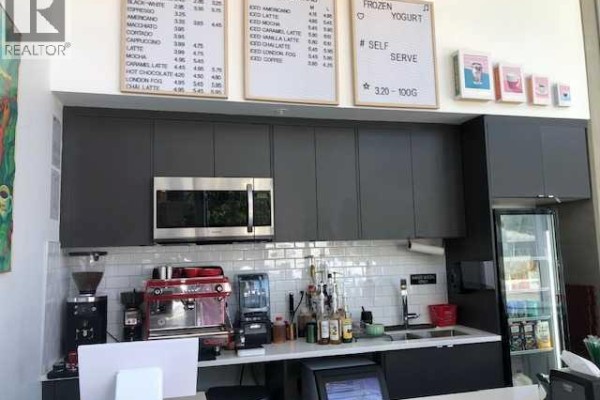 1866 45 Street Nw, Calgary, AB T3B6A9 Photo 4