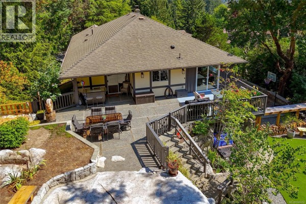 Storage - 1866 Barrett Dr, North Saanich, BC V8L4V2 Photo 4