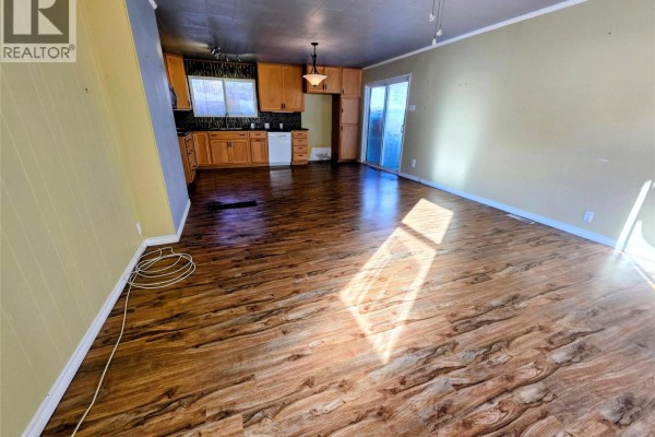 4pc Bathroom - 1866 Cole Street, Fruitvale, BC V0G1L0 Photo 5