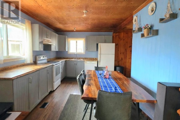 Bath (# pieces 1-6) - 1869 Covehead Road, York, PE C0A1P0 Photo 4