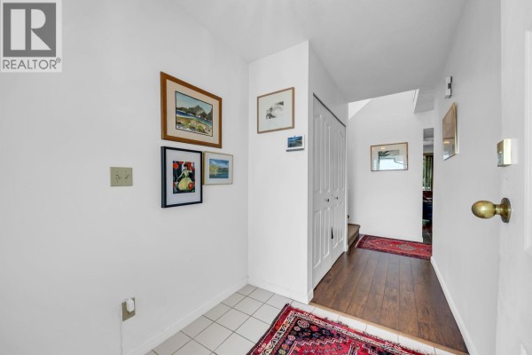 1869 Harbour Street, Port Coquitlam, BC V3C1A4 Photo 4