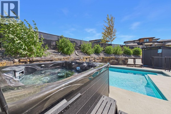 Office - 187 Echo Ridge Drive, Kelowna, BC V1V0C9 Photo 2