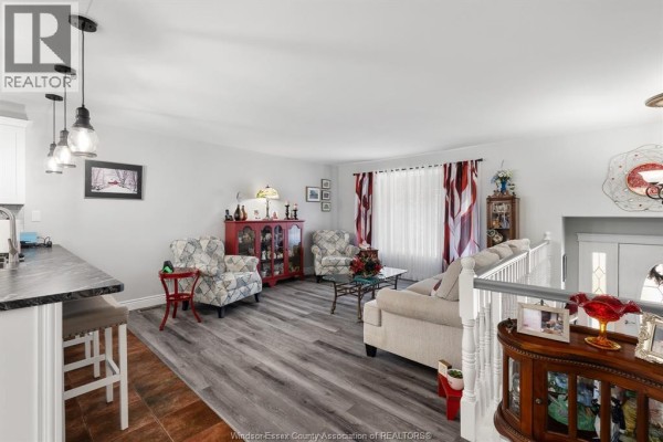 Living room/Fireplace - 187 Mousseau Crescent, Belle River, ON N0R1A0 Photo 4