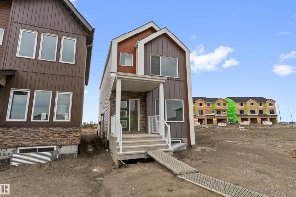 18717 18a Av Nw, Edmonton, AB, photo 3