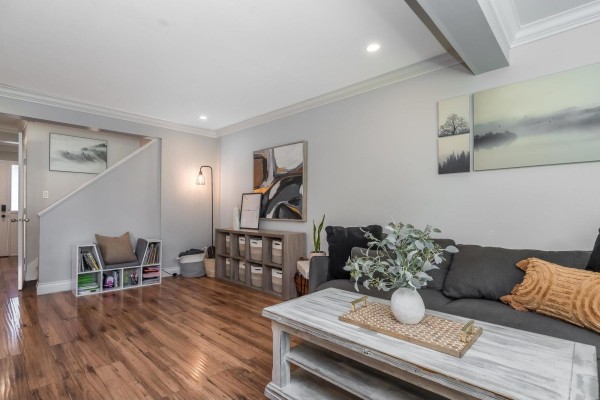 1873 Lilac Drive, Surrey, BC V4A6C7 Photo 4