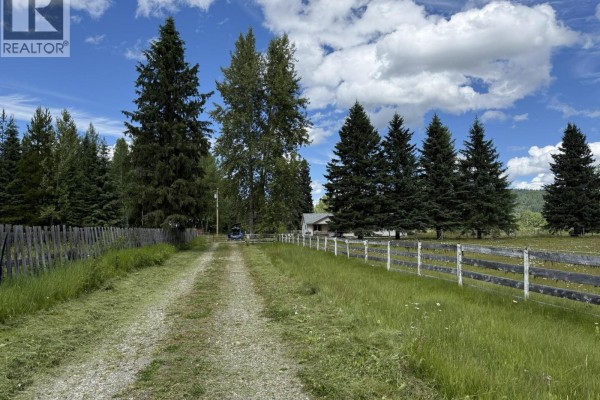 Laundry room - 18730 Olson Road, Quesnel, BC V0K1S1 Photo 4