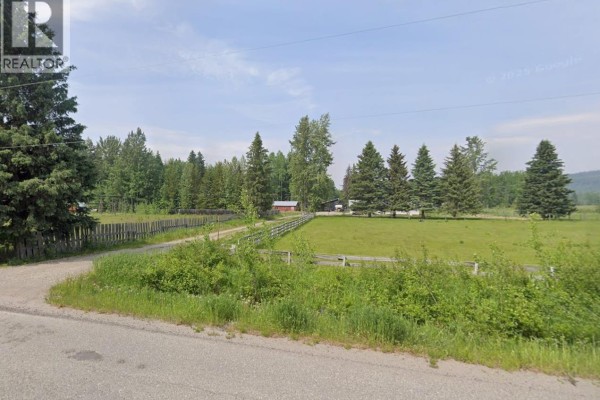 Living room - 18730 Olson Road, Quesnel, BC V0K1S1 Photo 5