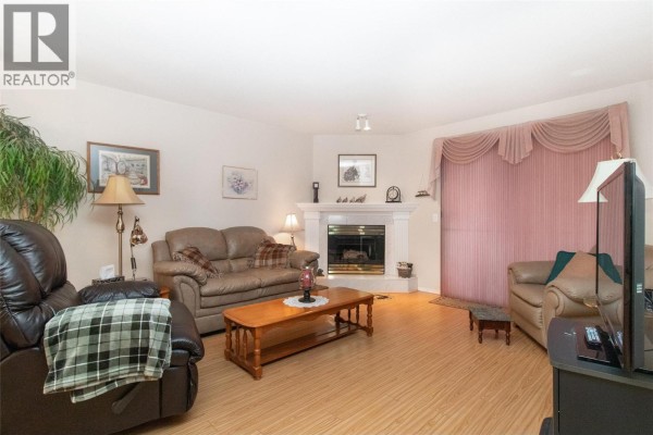 Bedroom - 1874 Parkview Crescent Unit# 38, Kelowna, BC V1X7G6 Photo 2