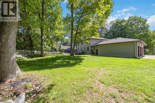 1876 Clarence Street, Sarnia, ON, photo 3