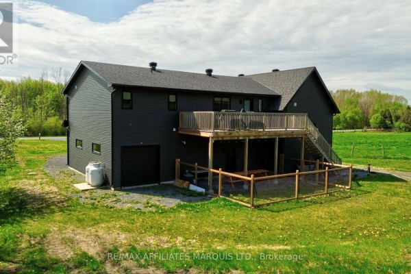 18779 Paragon Road, South Glengarry, ON K6H5R5 Photo 4