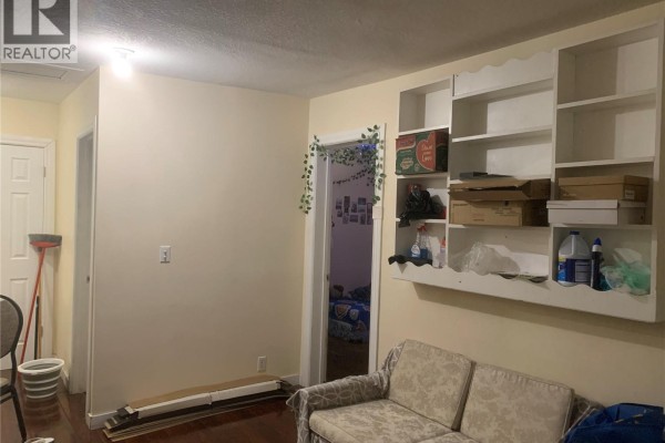 Living room - 1879 Broder Street, Regina, SK S4N3R7 Photo 2