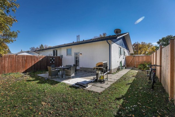 Primary Bedroom - 188 Corbett Drive, Winnipeg, MB R2Y1V2 Photo 3