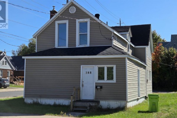 188 Dennis St, Sault Ste  Marie, ON P6A2X3 Photo 4