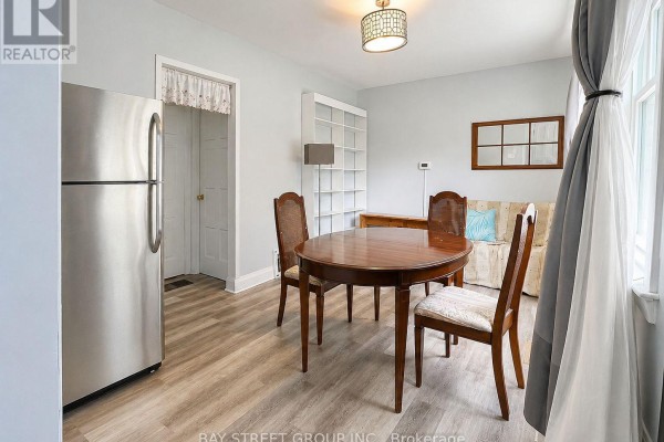 188 Haddon Avenue S, Hamilton, ON, photo 2