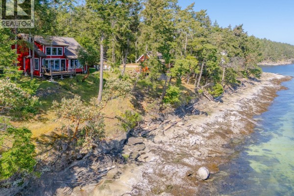 Family room - 188 Long Island Lane, Decourcy Island, BC A1A1A1 Photo 3