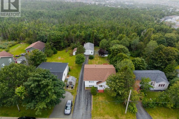 Family room - 188 Old Petty Harbour Road, St  John S, NL A1G1H8 Photo 2