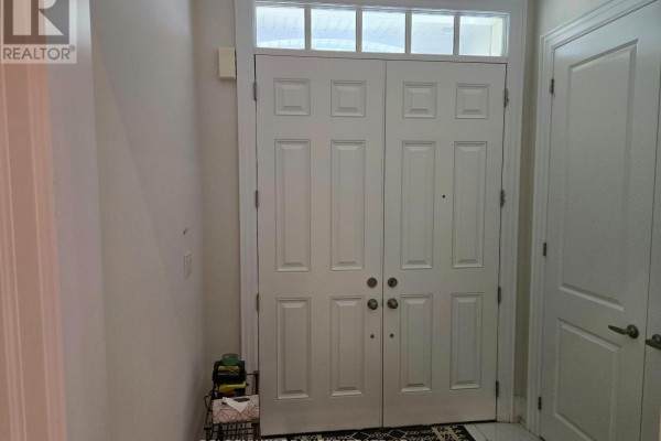 188 Paradelle Drive, Richmond Hill, ON L4E0E4 Photo 4