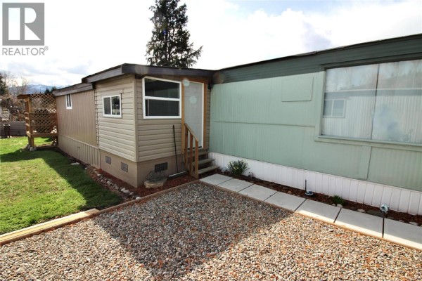 Primary Bedroom - 1881 Boucherie Road Unit# 56, West Kelowna, BC V4T0C9 Photo 3