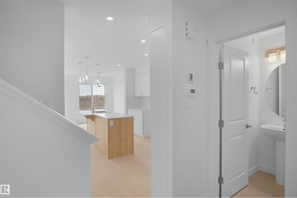 Kitchen - 18818 29 Av Nw, Edmonton, AB T6M3C3 Photo 3
