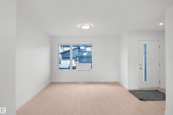 Bedroom 2 - 18831 29 Av Nw, Edmonton, AB T5Y4G2 Photo 5
