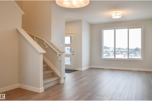 Kitchen - 18832 28 Av Nw, Edmonton, AB T6M3C4 Photo 3
