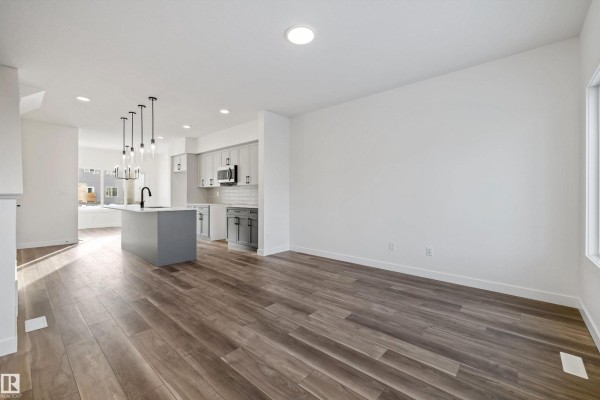 Kitchen - 18847 29 Av Nw, Edmonton, AB T6M3C5 Photo 3