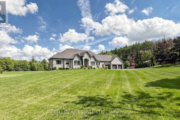 Great room - 18865 Kennedy Road, East Gwillimbury, ON L0G1V0 Photo 2