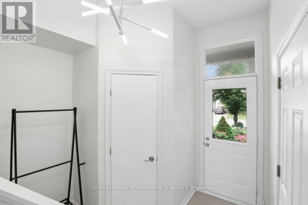 Laundry room - 1887 Hennessy Crescent, Ottawa, ON K4A3X8 Photo 4