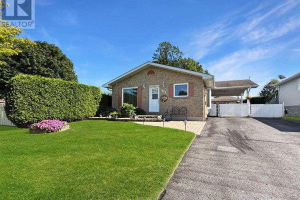 1888 Belvedere Crescent, Cornwall, ON K6H7C7 Photo 3