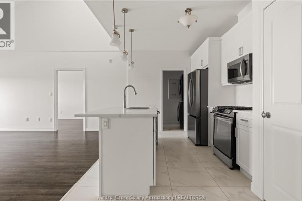 1888 Westview Park Boulevard Unit# 408, Lasalle, ON, photo 3