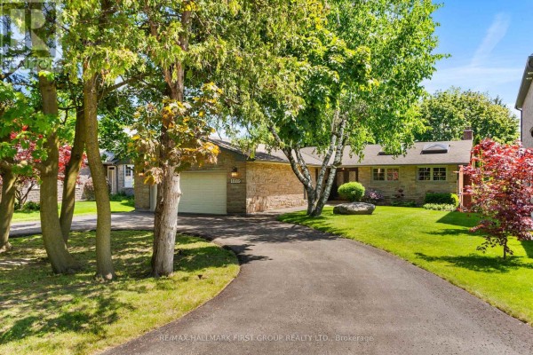 1889 Appleview Road, Pickering, ON, photo 2