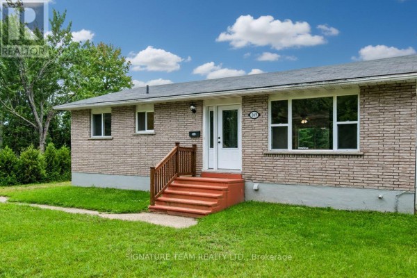 189 Schwanz Road, Petawawa, ON K8H1Y6 Photo 2