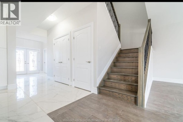 4pc Bathroom - 189 Whelan Drive, Amherstburg, ON N9V0G9 Photo 5