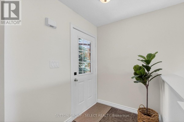 1893 Stackhouse Crescent, London North, ON N5X4M5 Photo 4