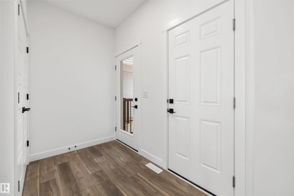 18931 28 Av Nw, Edmonton, AB, photo 2