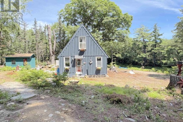 Living room - 1894 Highway 103, Sable River, NS B0T1V0 Photo 2