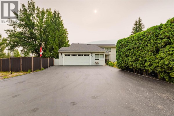1896 3a Highway, Nelson, BC, photo 3