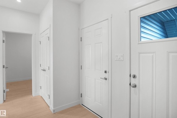 Kitchen - 18967 28 Av Nw, Edmonton, AB T6M3C4 Photo 3