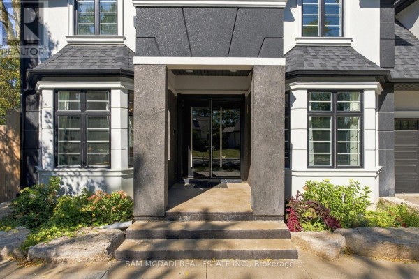 1897 Balsam Avenue, Mississauga, ON, photo 3