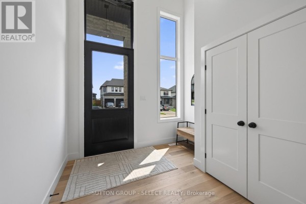 Primary Bedroom - 1898 Fountain Grass Drive, London South, ON N6K0M2 Photo 5