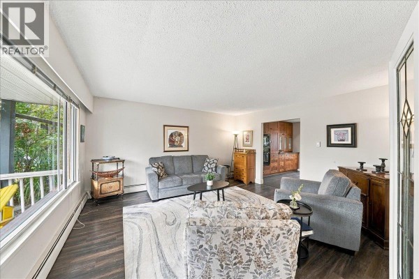 18983 119 Avenue, Pitt Meadows, BC V3Y1X8 Photo 5