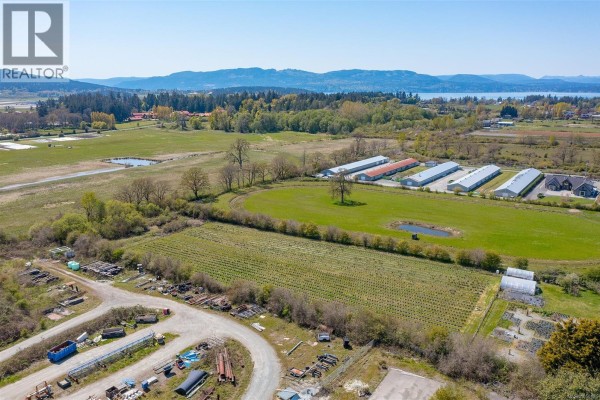 Workshop - 1899 John Rd, North Saanich, BC V8L5S8 Photo 5