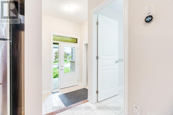 Bedroom 3 - 189c Shinny Avenue, Ottawa, ON K2S1S3 Photo 5