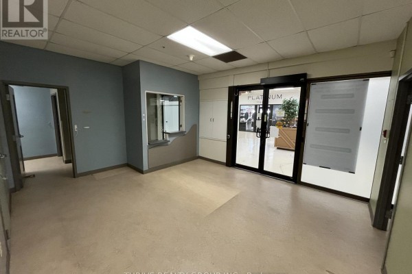 18a - 51 Front Street E, Strathroy Caradoc, ON, photo 3