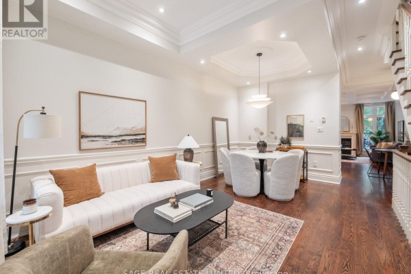 Den - 18a Sherwood Avenue, Toronto, ON M4P2A7 Photo 2
