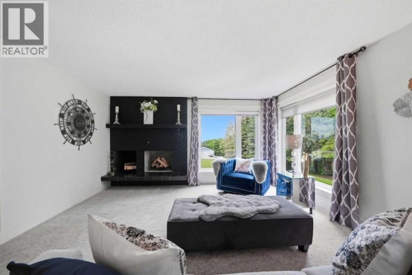 Foyer - 19, 26534 Township Road 384, Rural Red Deer County, AB T4E1A1 Photo 5
