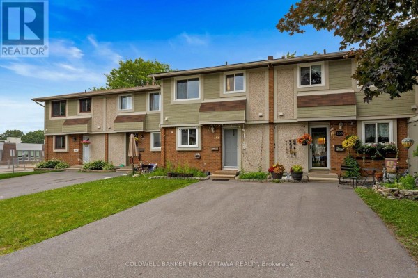 19 - 158 Barrow Crescent, Ottawa, ON K2L2J1 Photo 4